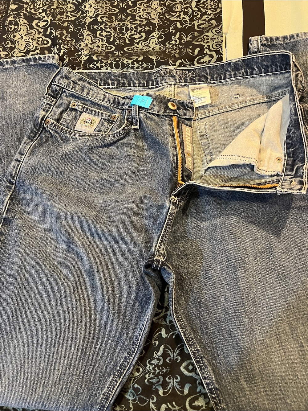 Cinch SILVER TAG Men's Relaxed Light Blue Denim Jeans